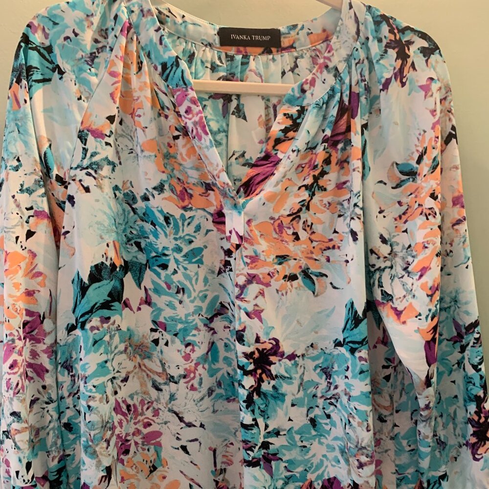 Ivanka Trump Pullover Floral Print Dress Shirt S